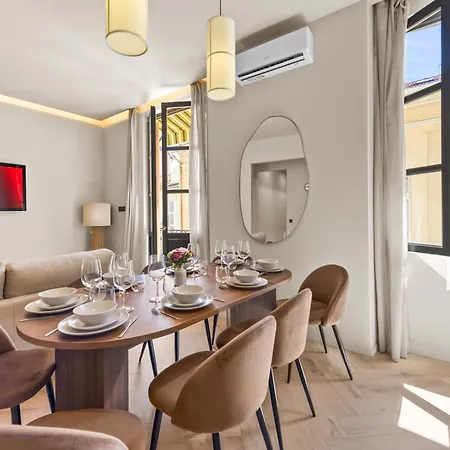 Apartment Elegant Et Spacieux 4 Pieces, Pres De Monaco - Hi